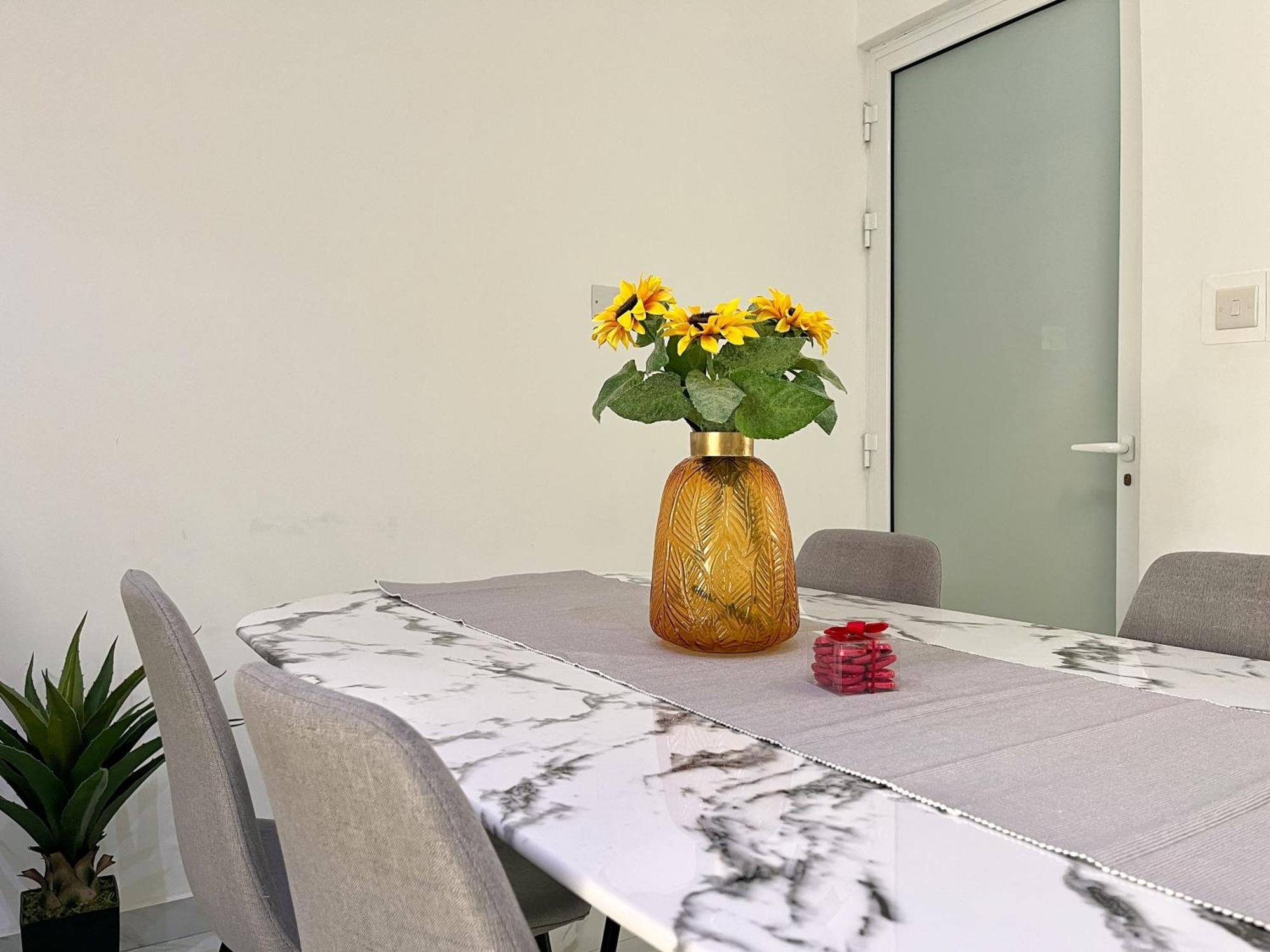 מסידה Marina Apartments מראה חיצוני תמונה
