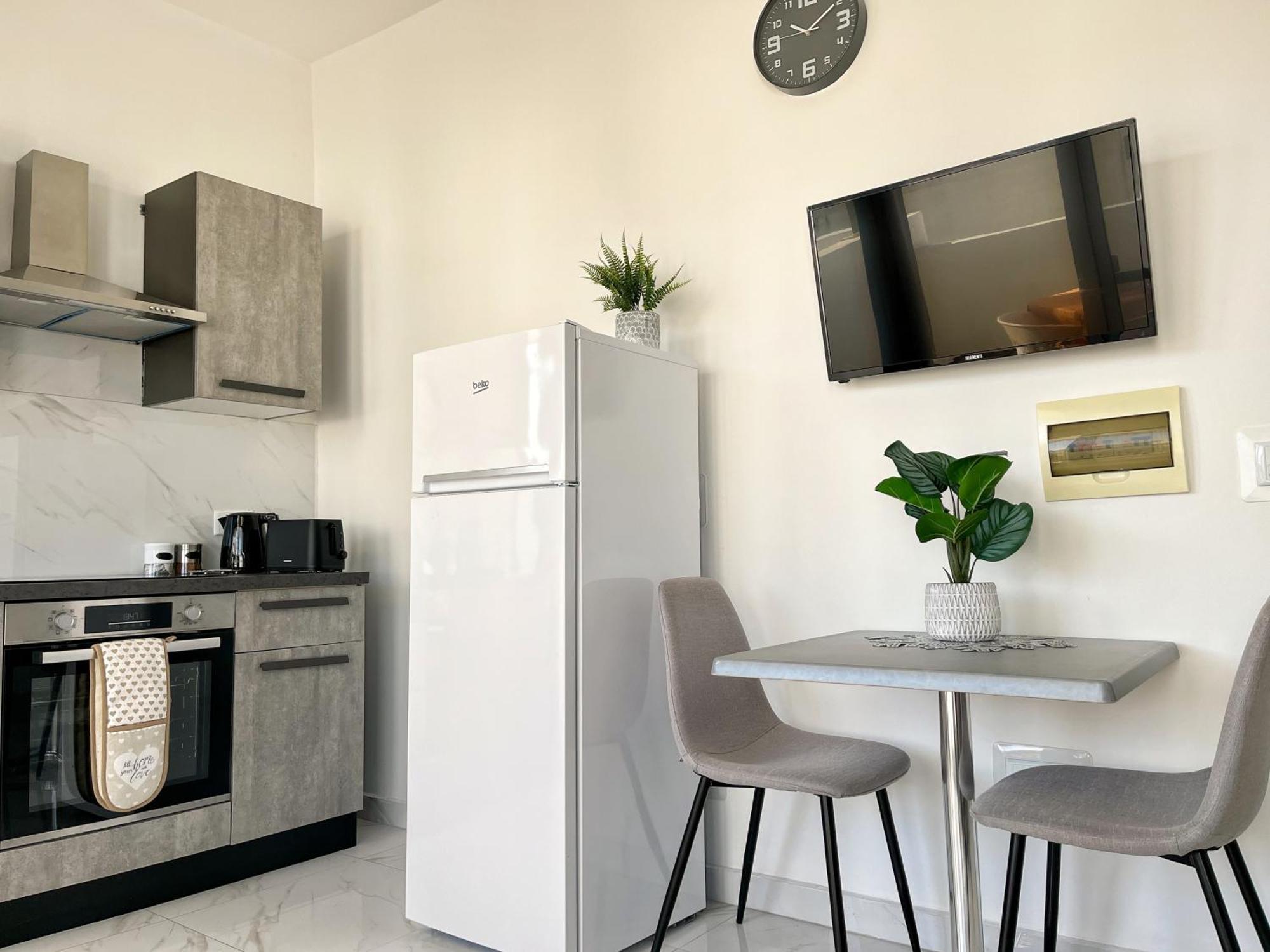 מסידה Marina Apartments מראה חיצוני תמונה